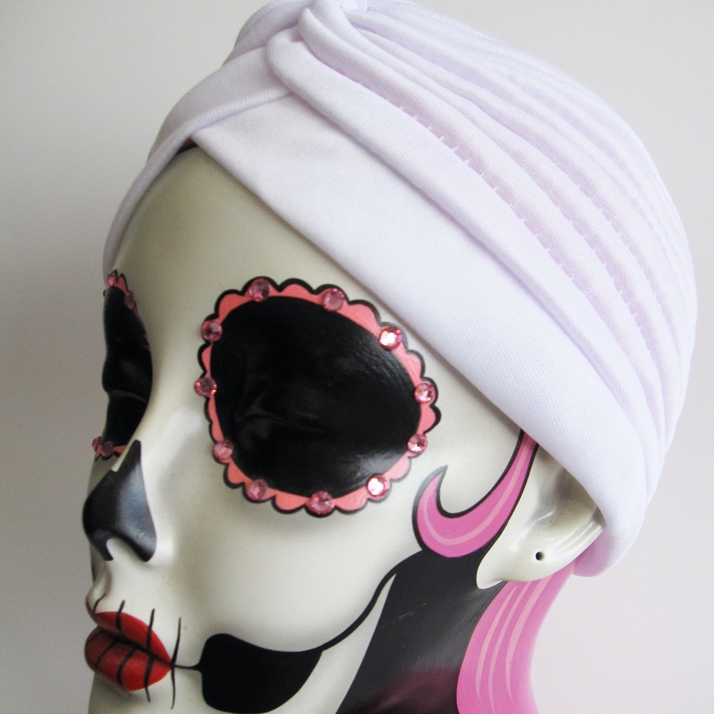 Stunning White vintage, retro pinup style turban